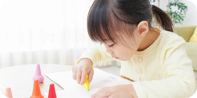 子供が遊んでいる様子