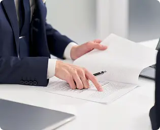 打ち合わせをしている様子