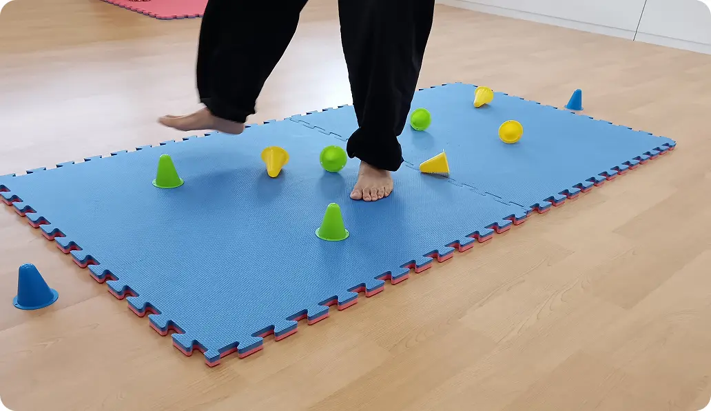 子供が運動している様子