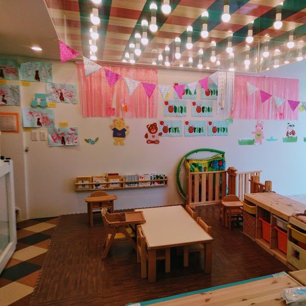 下北沢園の内装